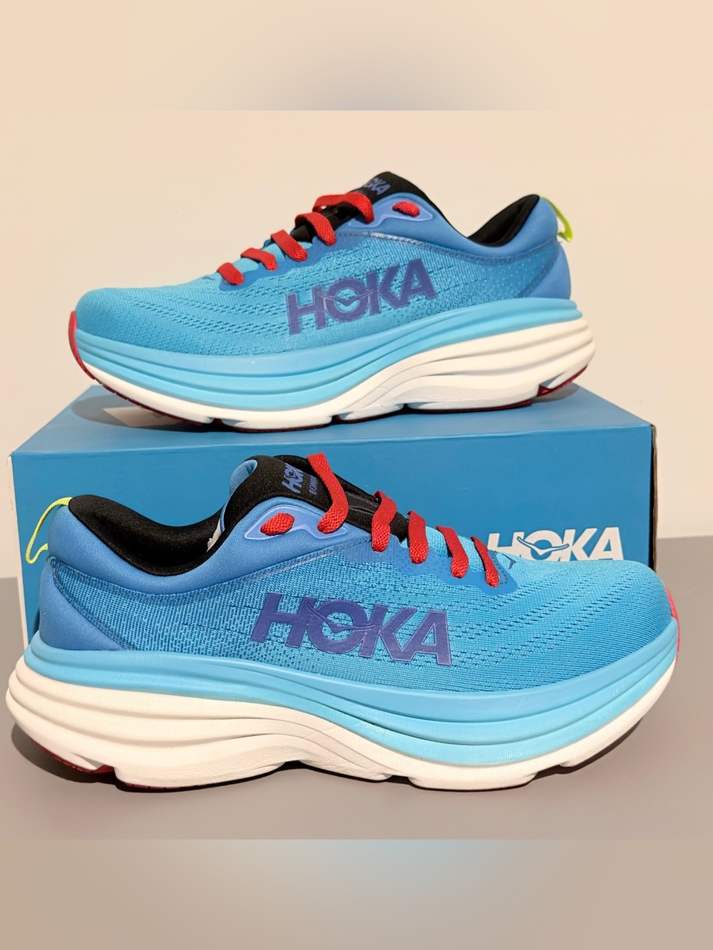 Hoka One One Bondi 8. Men’s running shoe size 10.